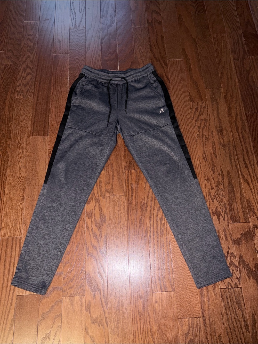 Men's Gray Athletic Jogger Pants - Performance Stretch